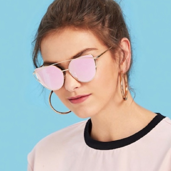 Accessories - Rose Sunnies